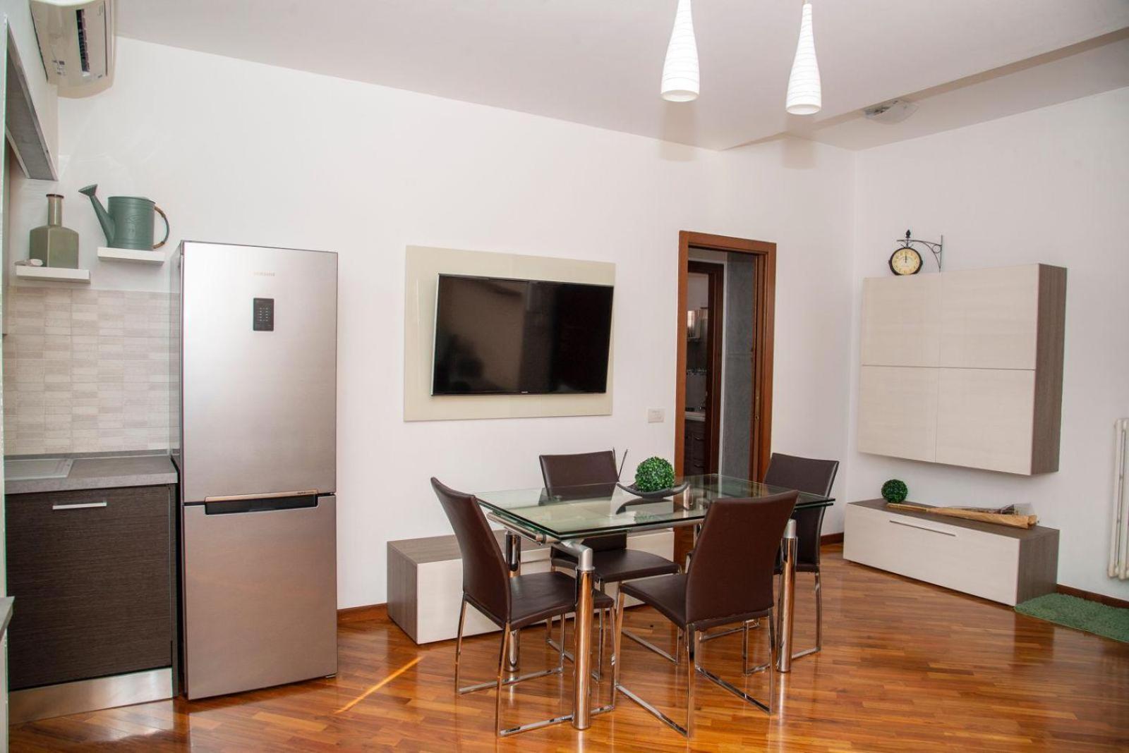 La Casa Di Ambra Apartment Лимбиате Екстериор снимка