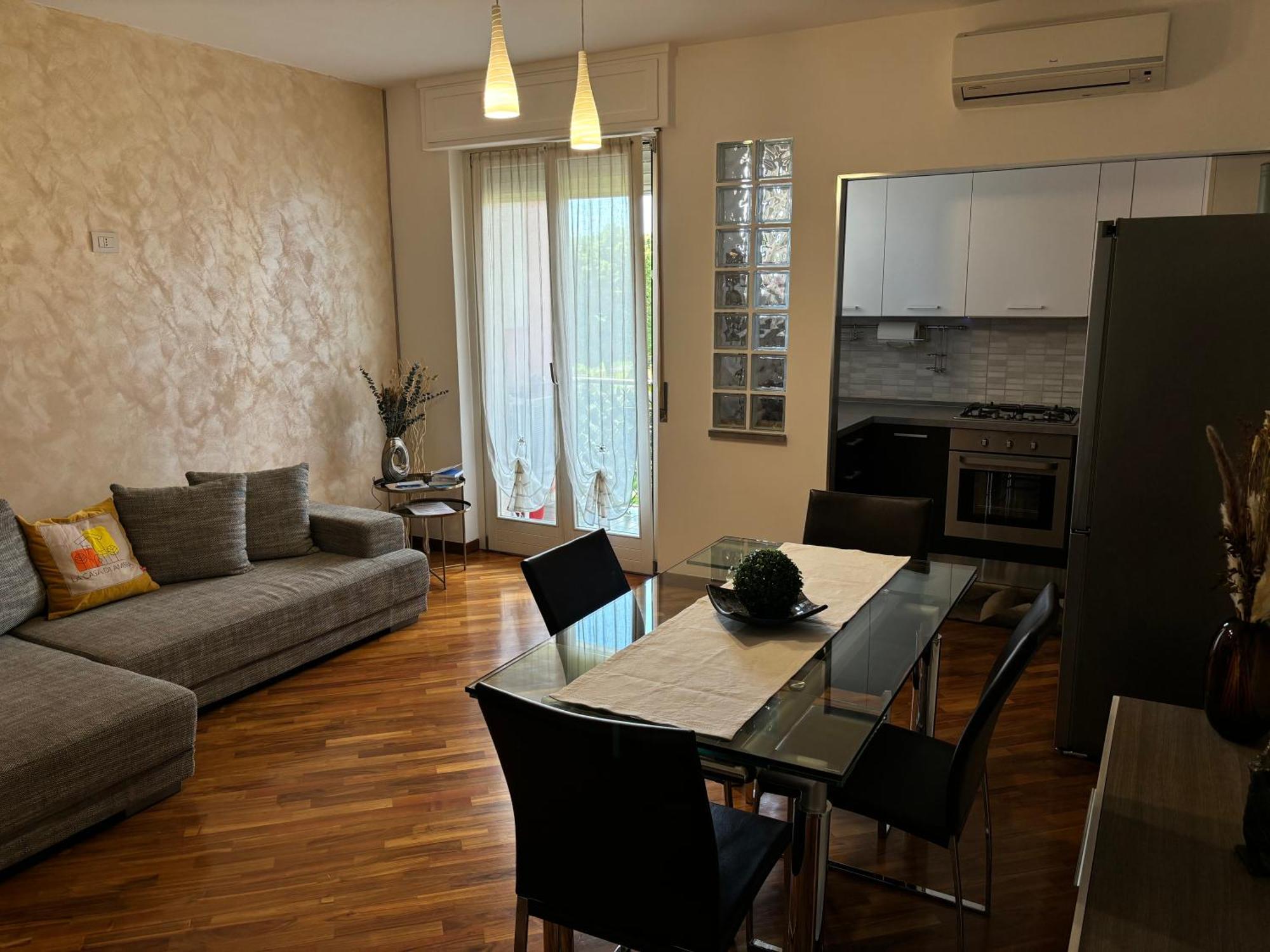 La Casa Di Ambra Apartment Лимбиате Екстериор снимка