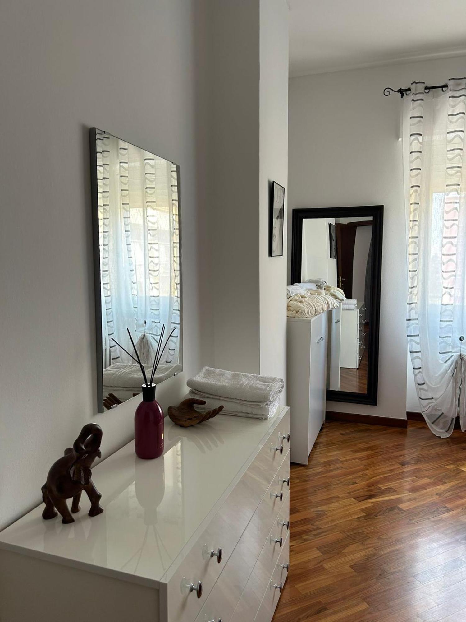 La Casa Di Ambra Apartment Лимбиате Екстериор снимка