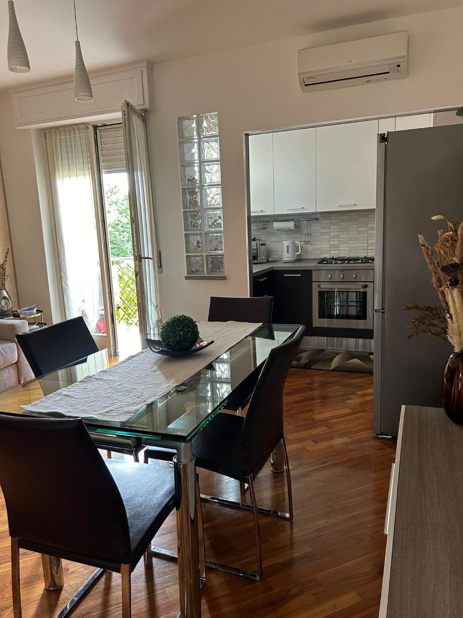 La Casa Di Ambra Apartment Лимбиате Екстериор снимка