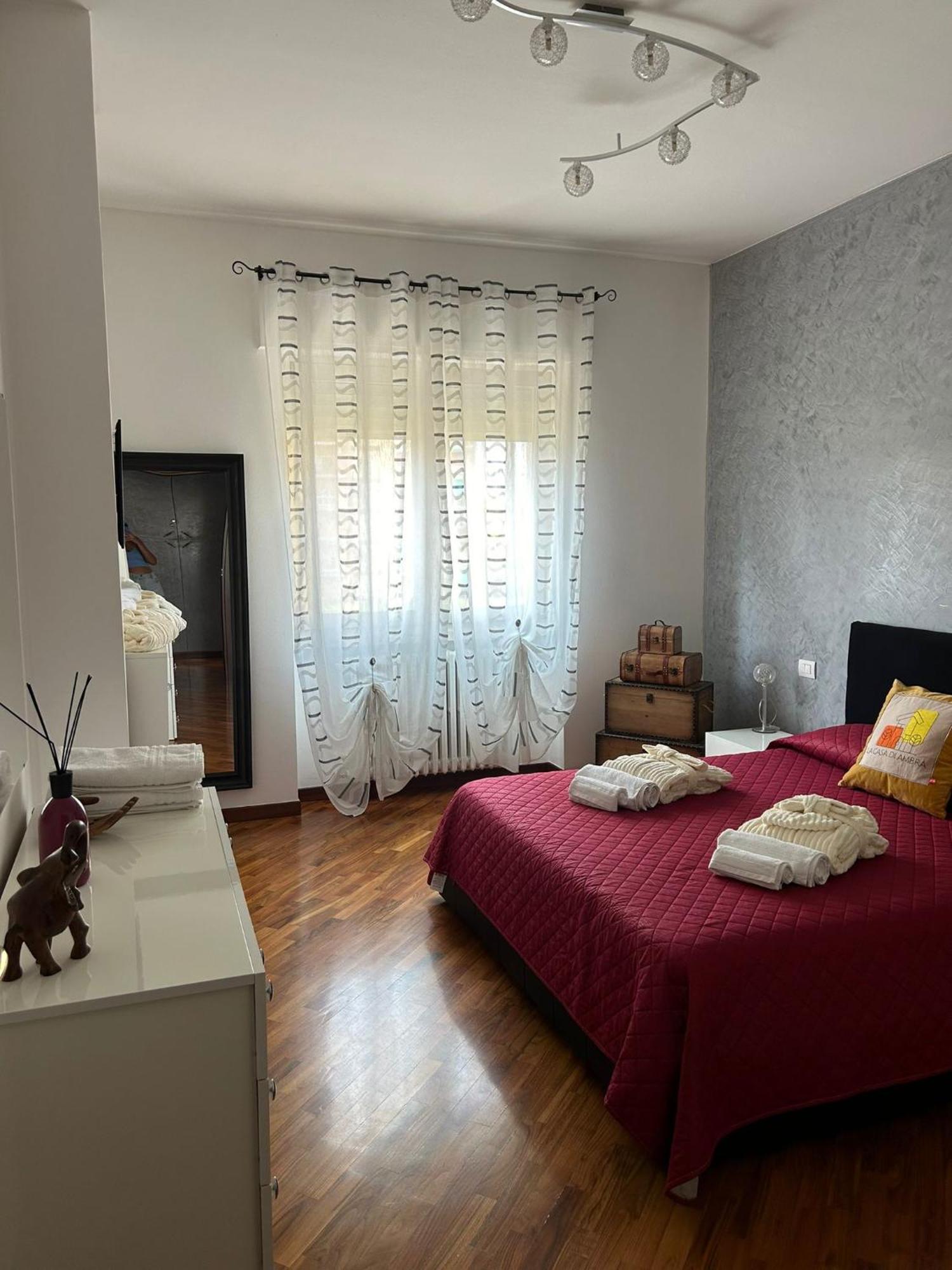 La Casa Di Ambra Apartment Лимбиате Екстериор снимка